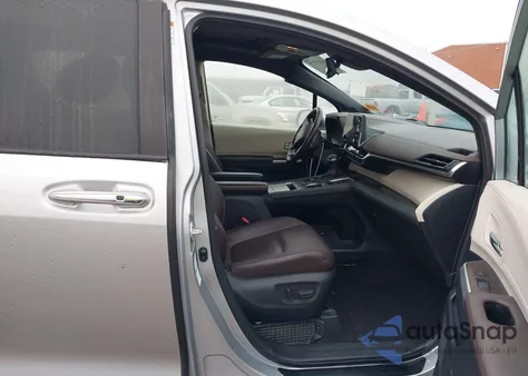 2021 Toyota Sienna Platinum z USA, uszkodzony, nr VIN 5TDESKFC7MS010282